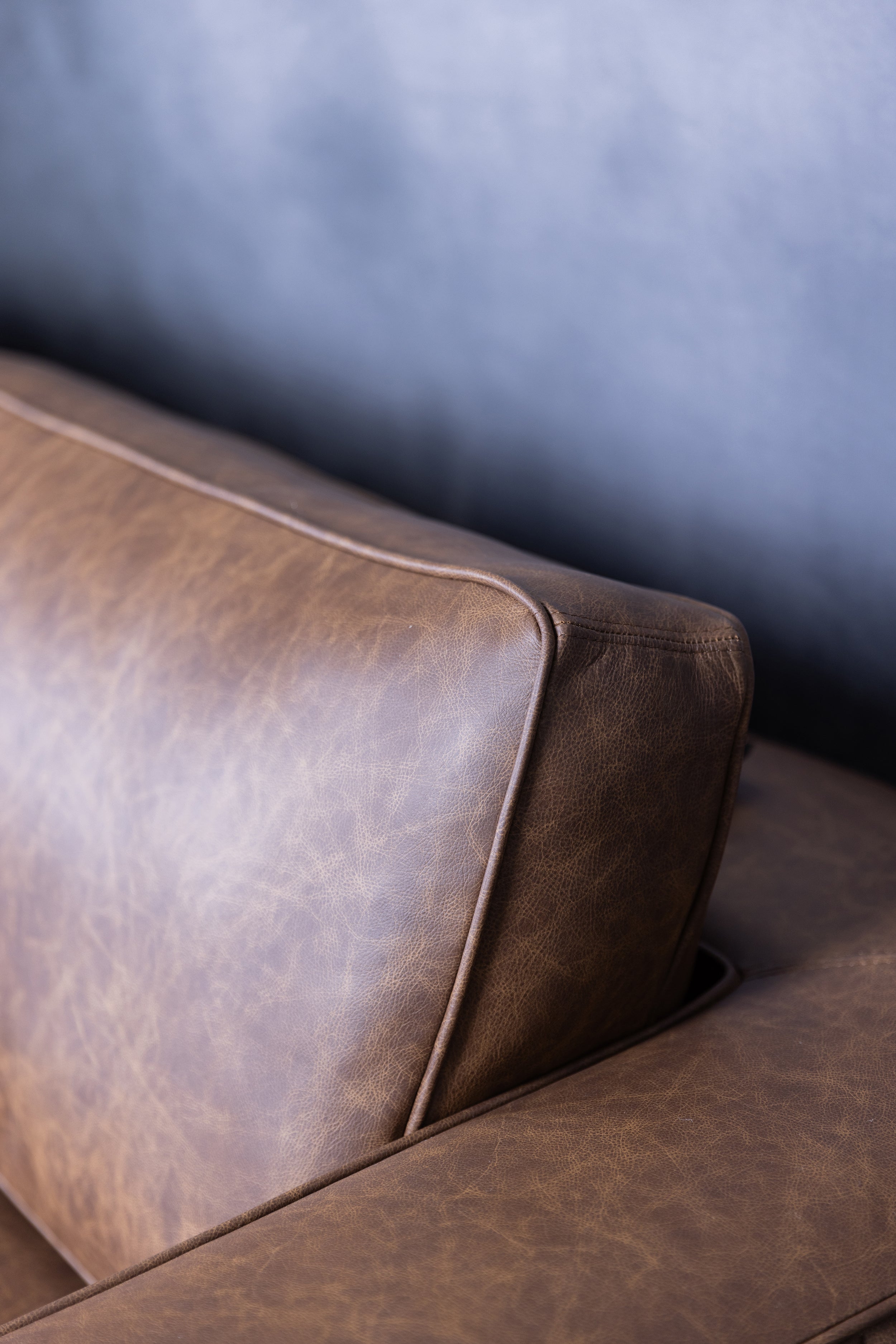 MADDEX DELUXE U SHAPE CHAISE