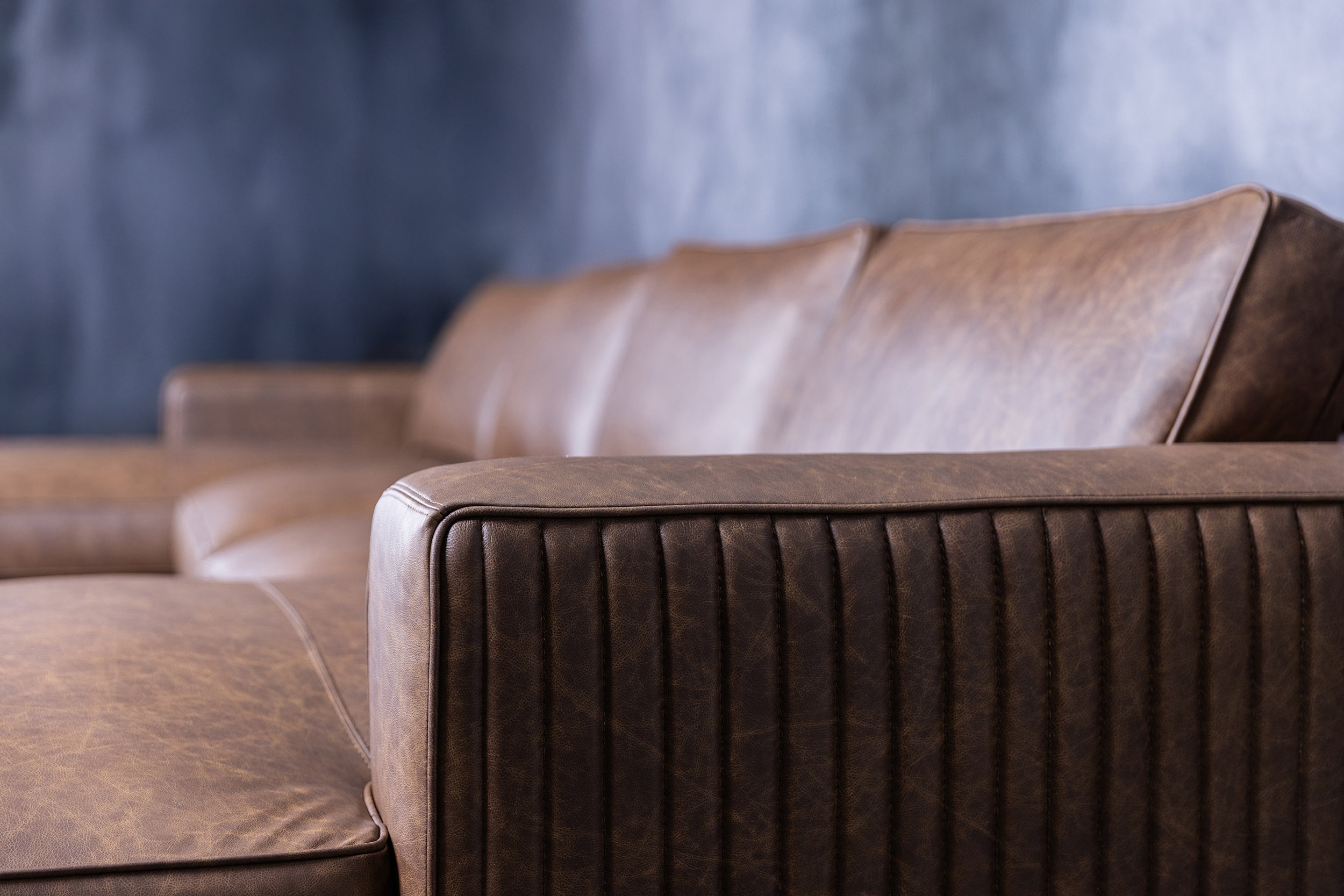 MADDEX DELUXE U SHAPE CHAISE