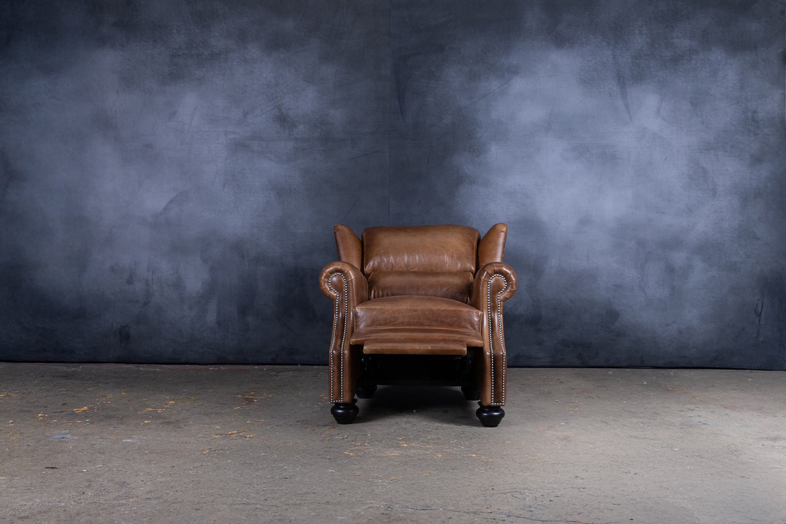 BRANDO LEATHER RECLINER CHAIR