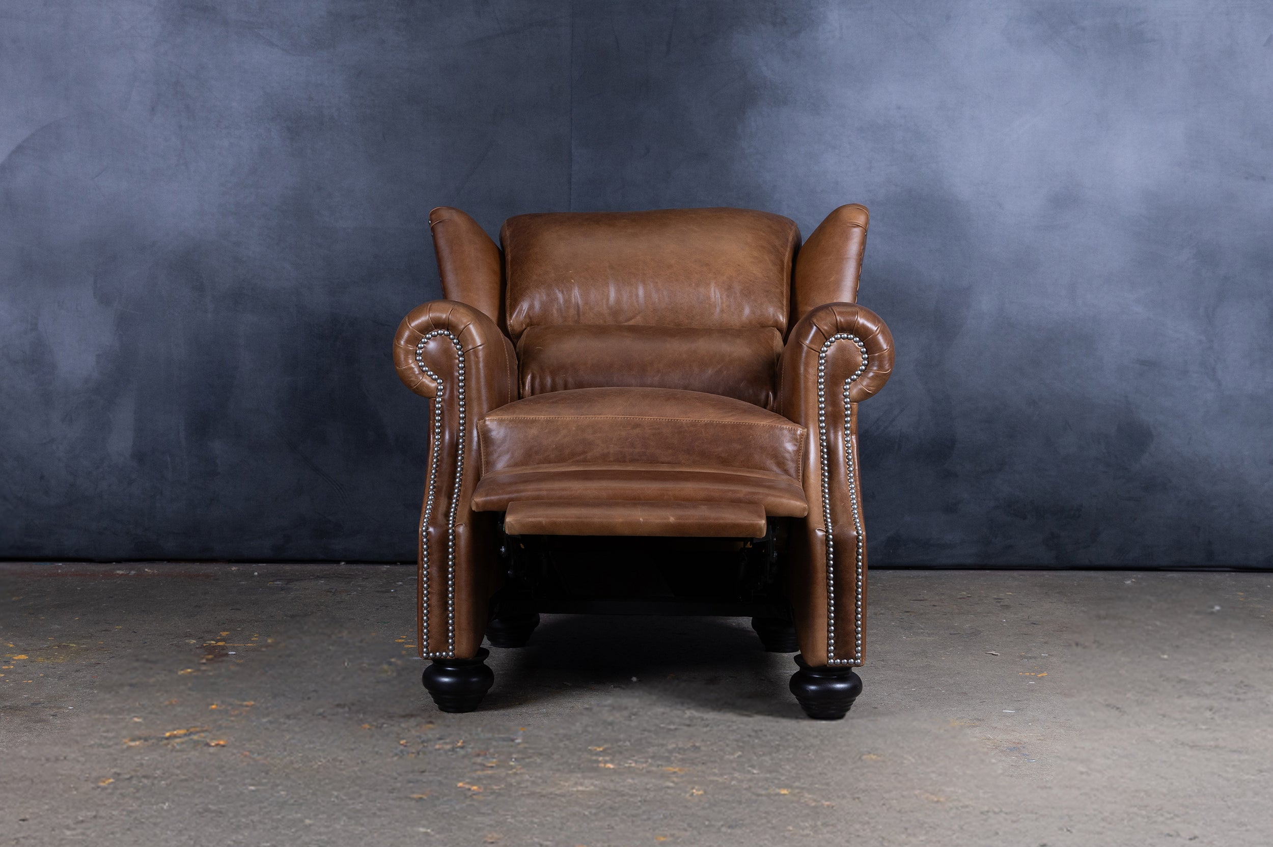 BRANDO LEATHER RECLINER CHAIR