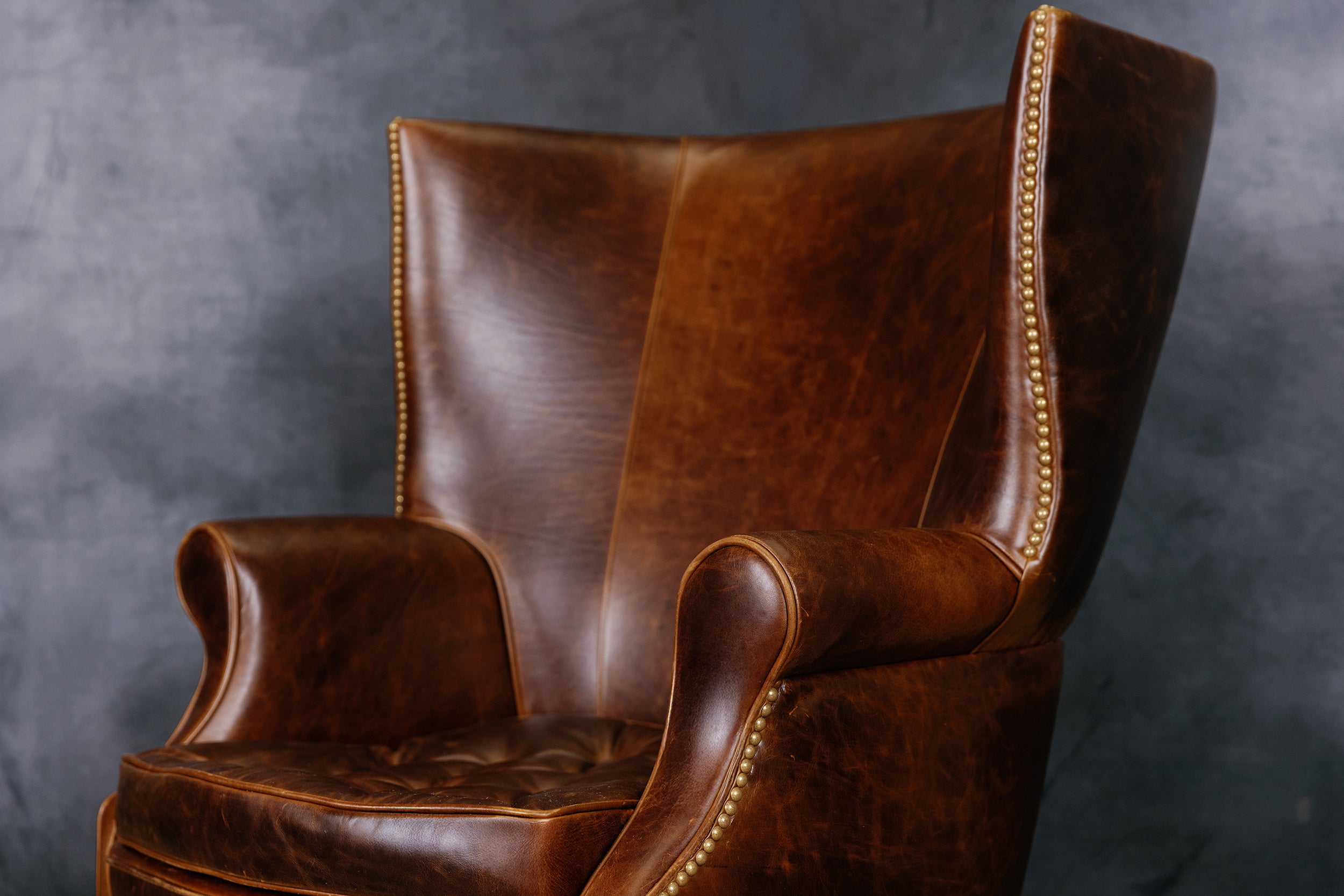 SIR DRAKE LEATHER CHAIR