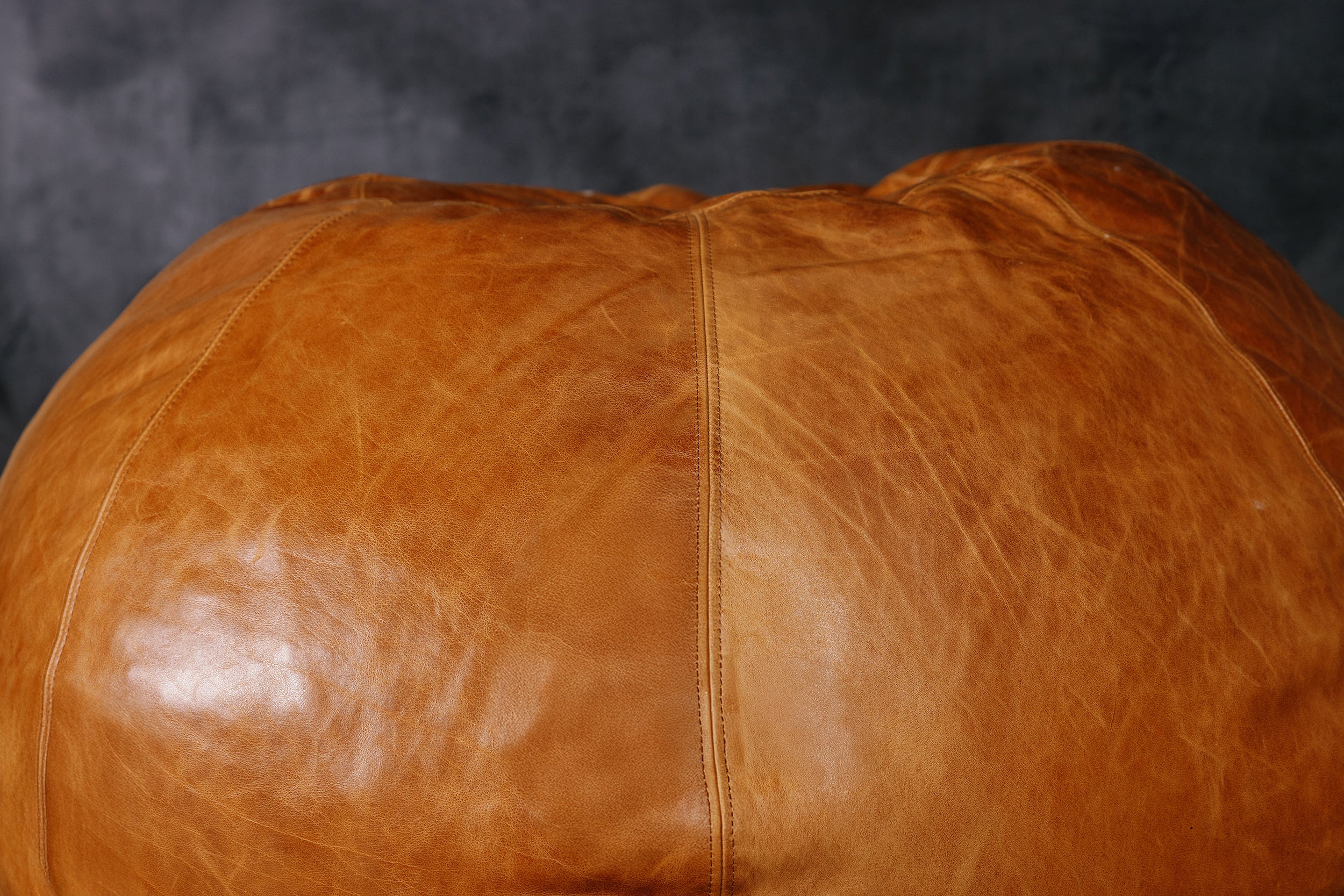 CLASSIC LEATHER BEAN BAG