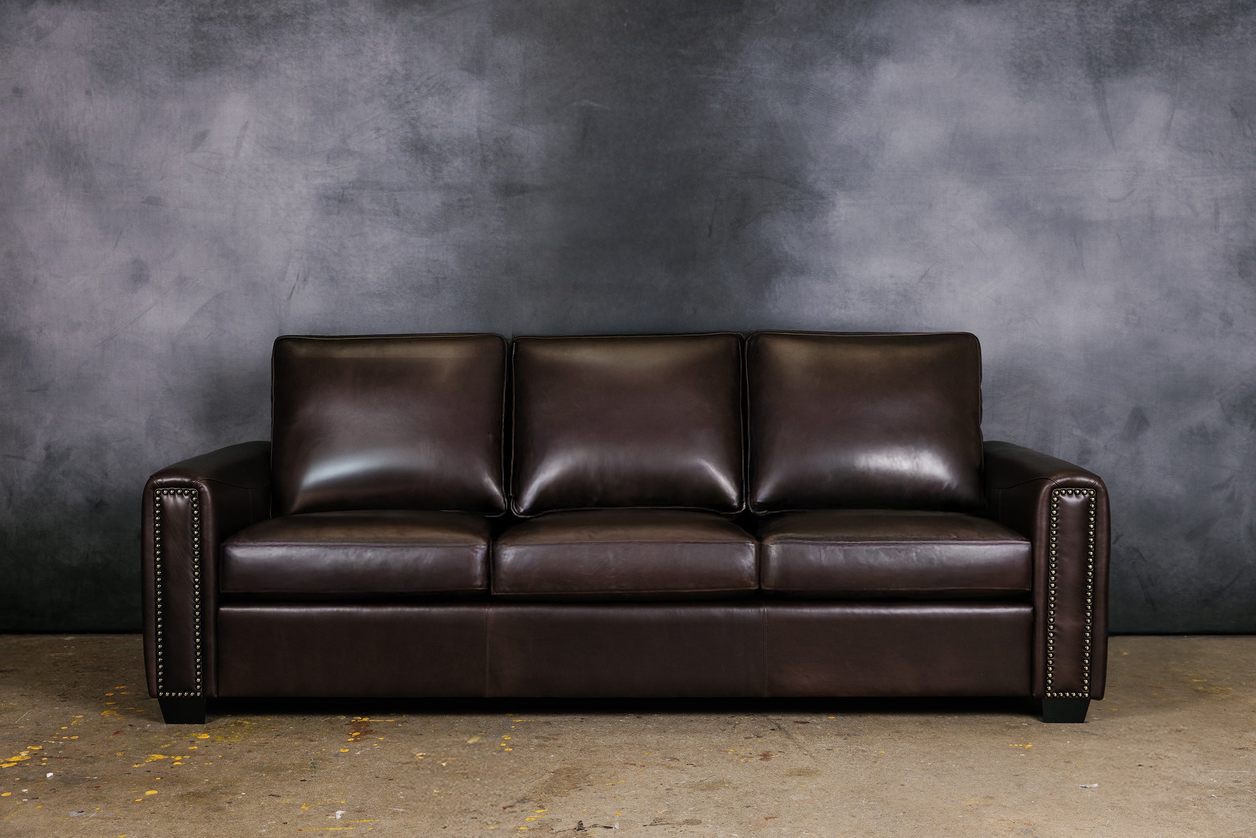 IOWA LEATHER SOFA