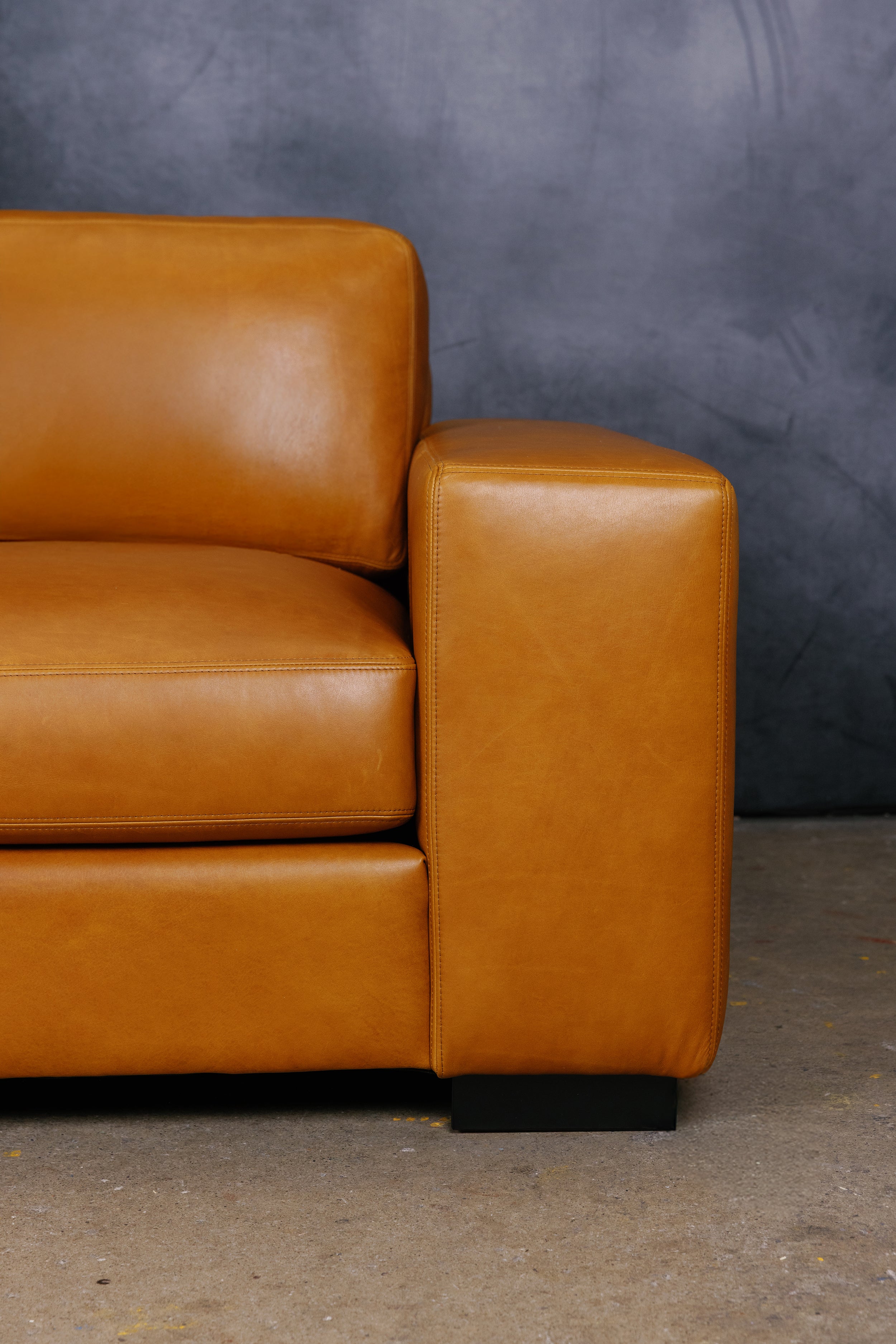 STOCKHOLM LEATHER SOFA