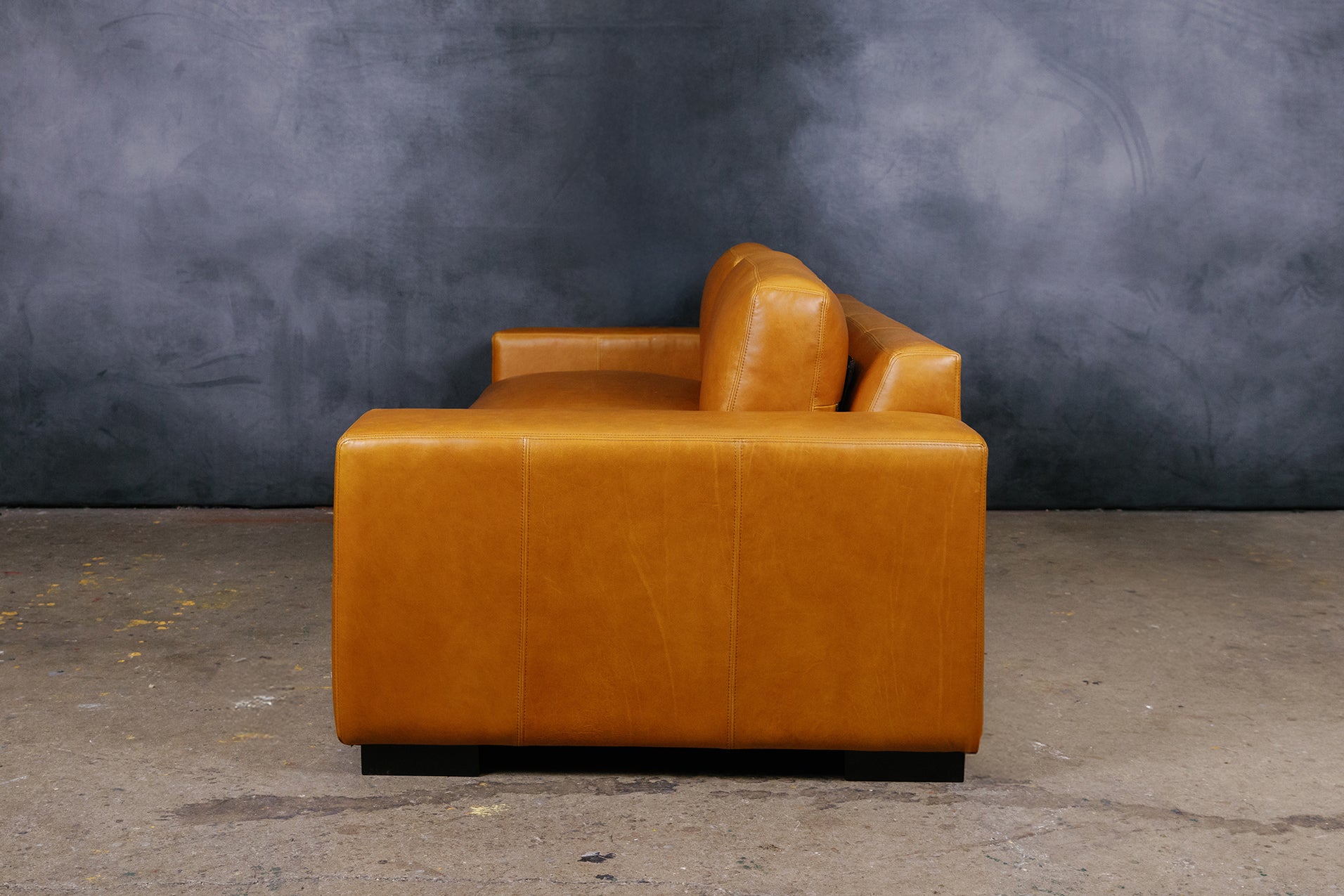 STOCKHOLM LEATHER SOFA