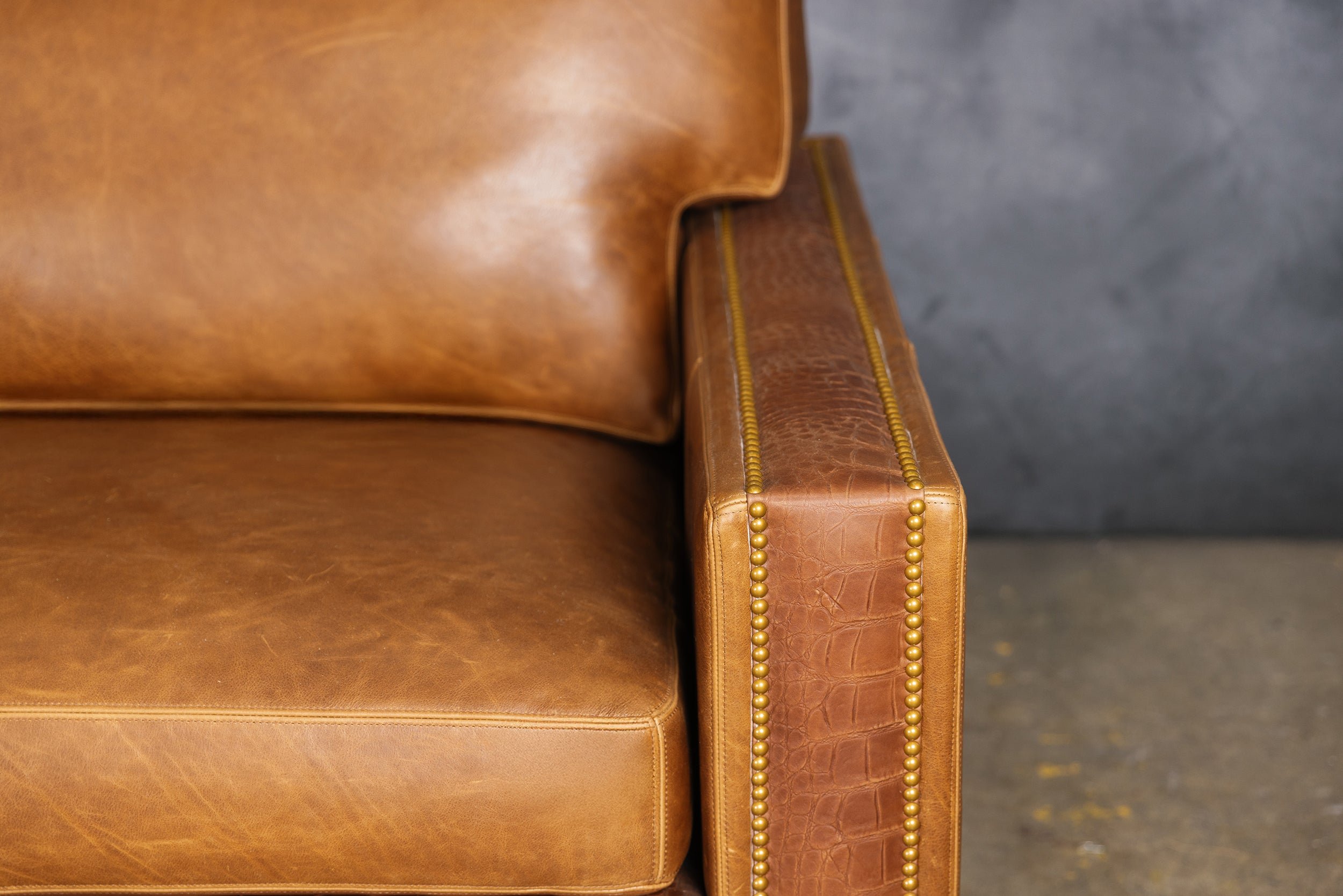 CHARTWELL LIMITED EDITION FULL GRAIN CROCODILE EDITION