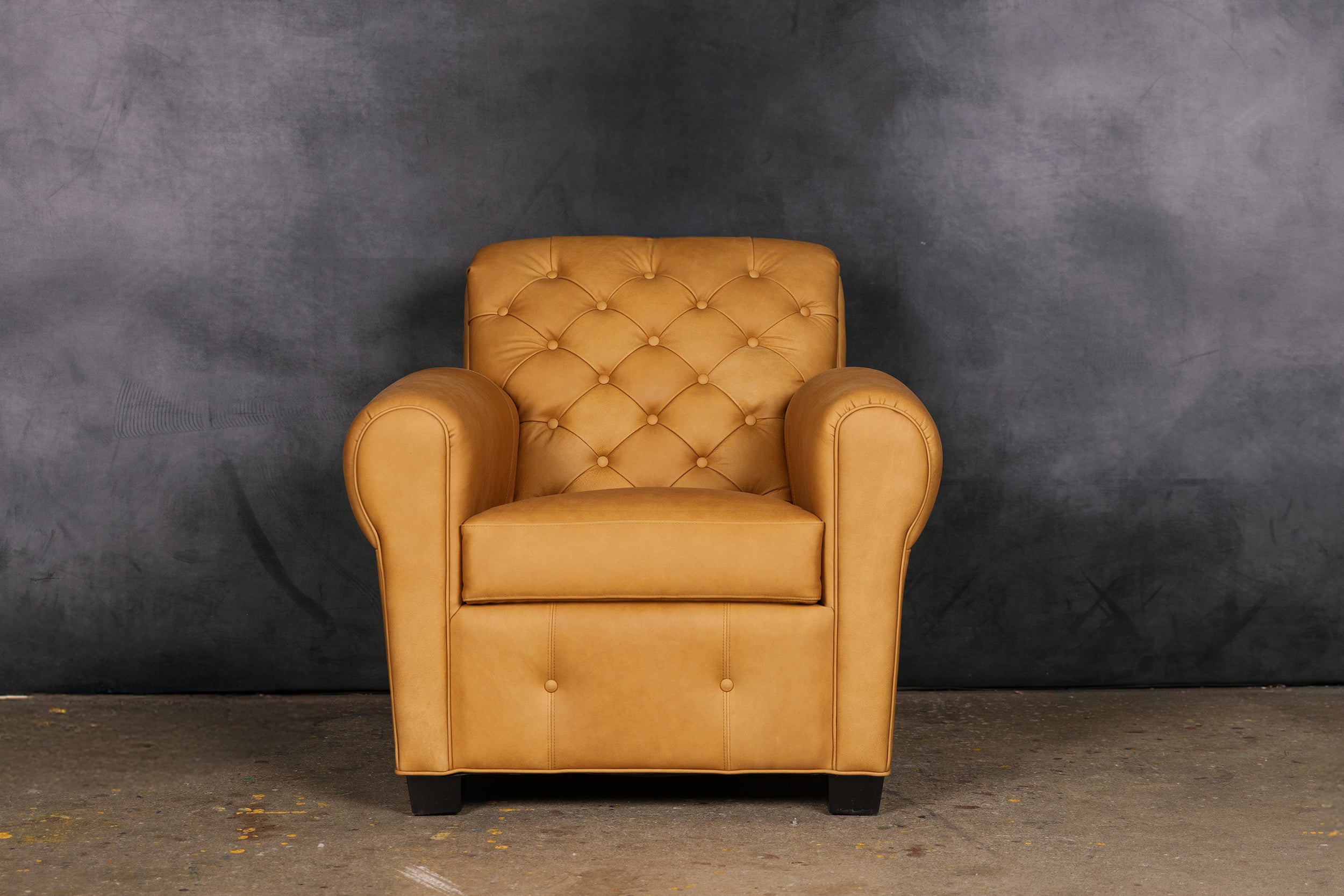 BACHELOR TUFTED BACK CHAIR