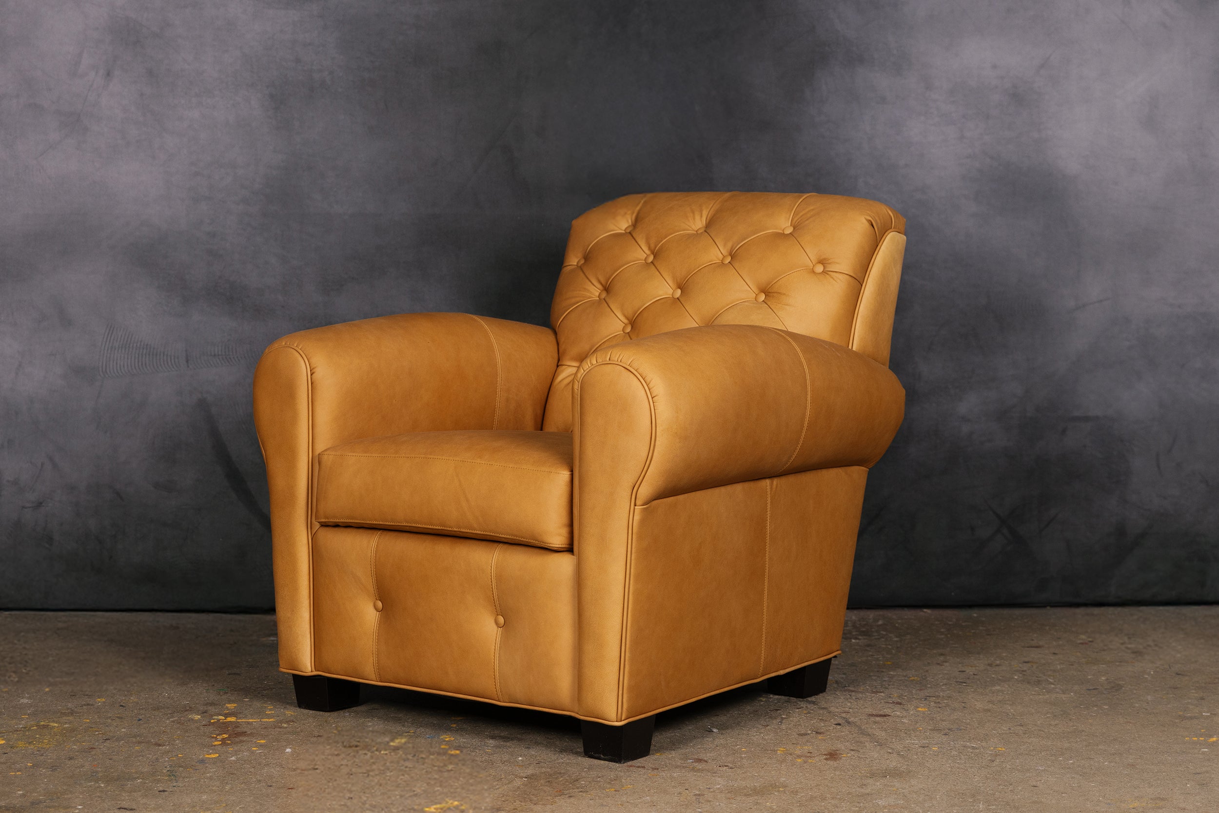 BACHELOR TUFTED BACK CHAIR