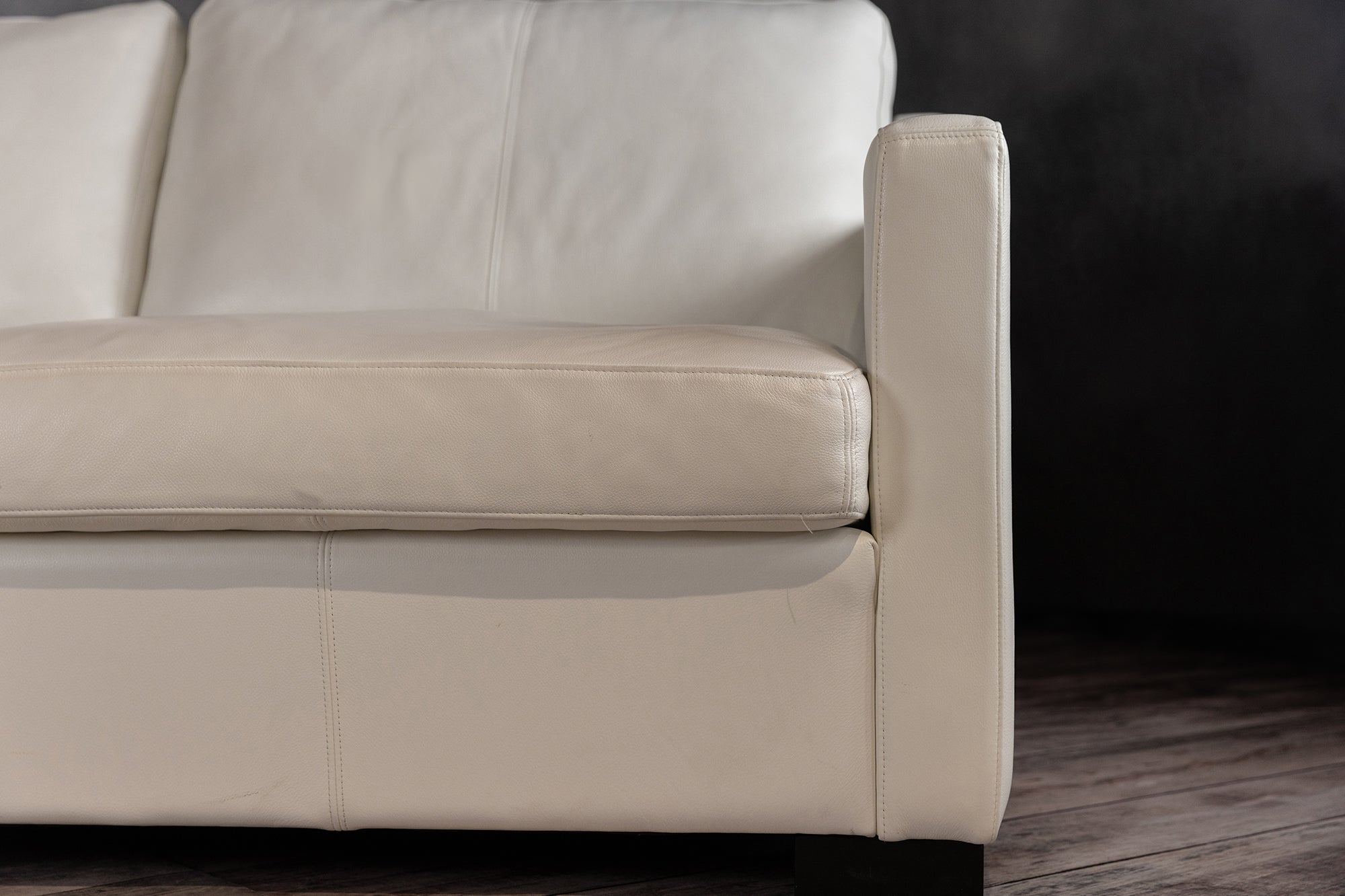 LOFT SOFA CHAISE