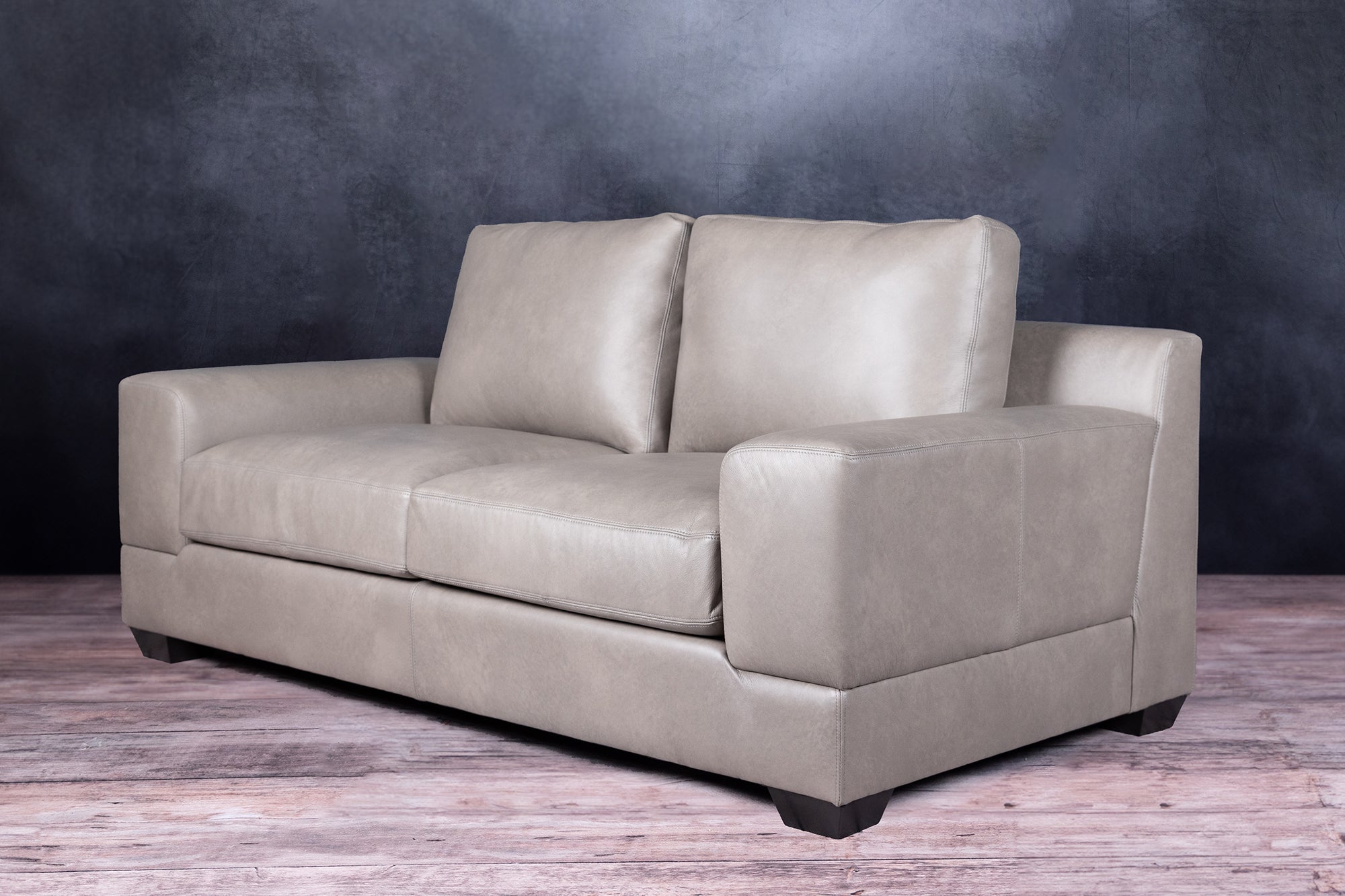 FLORENTINO LEATHER LOVESEAT