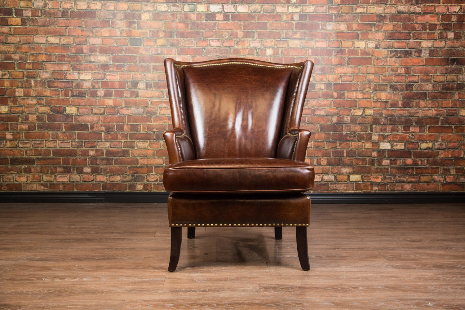 THE MANOR LEATHER CHAIR