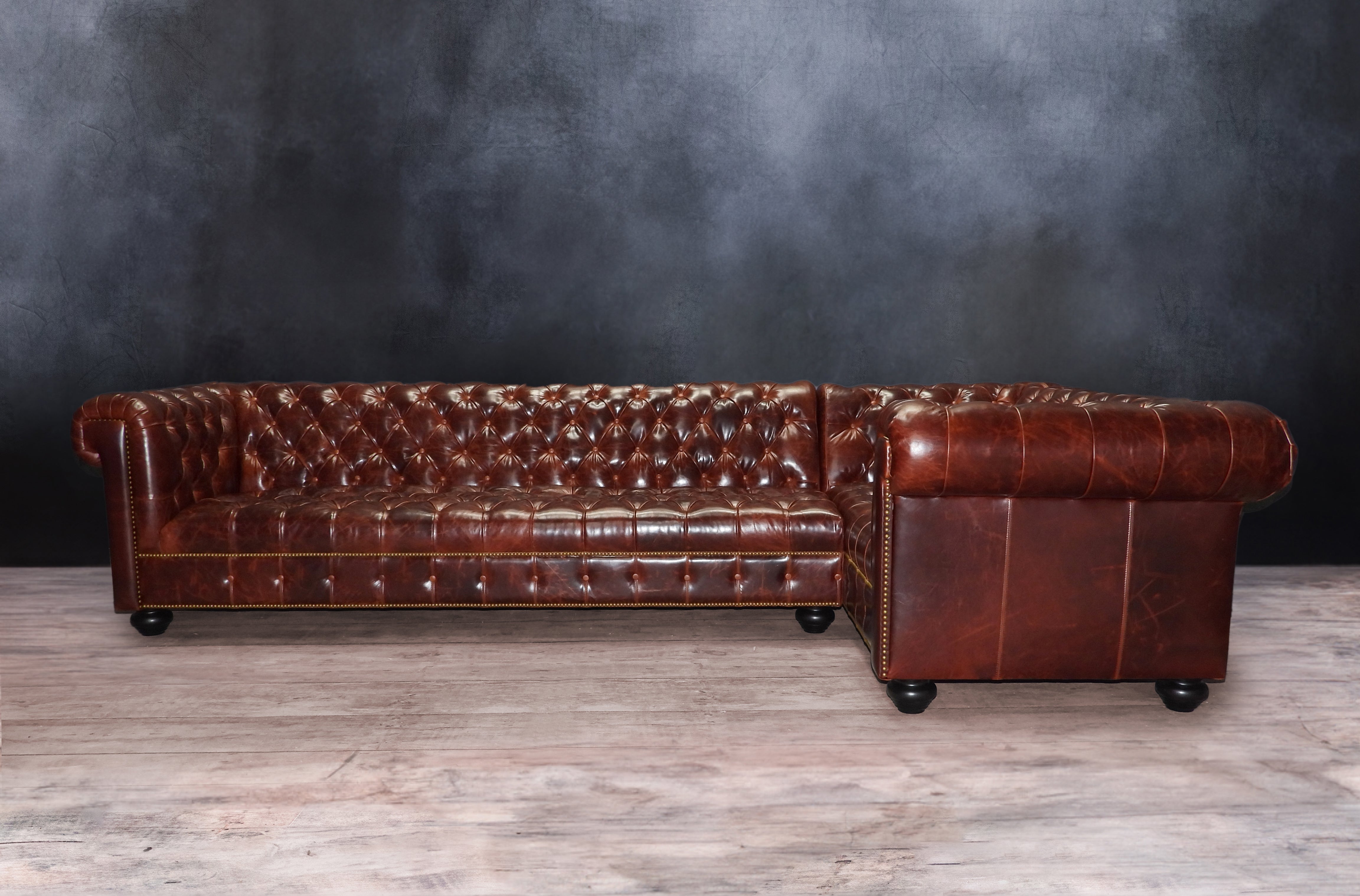 KING RICHARD LEATHER SECTIONAL
