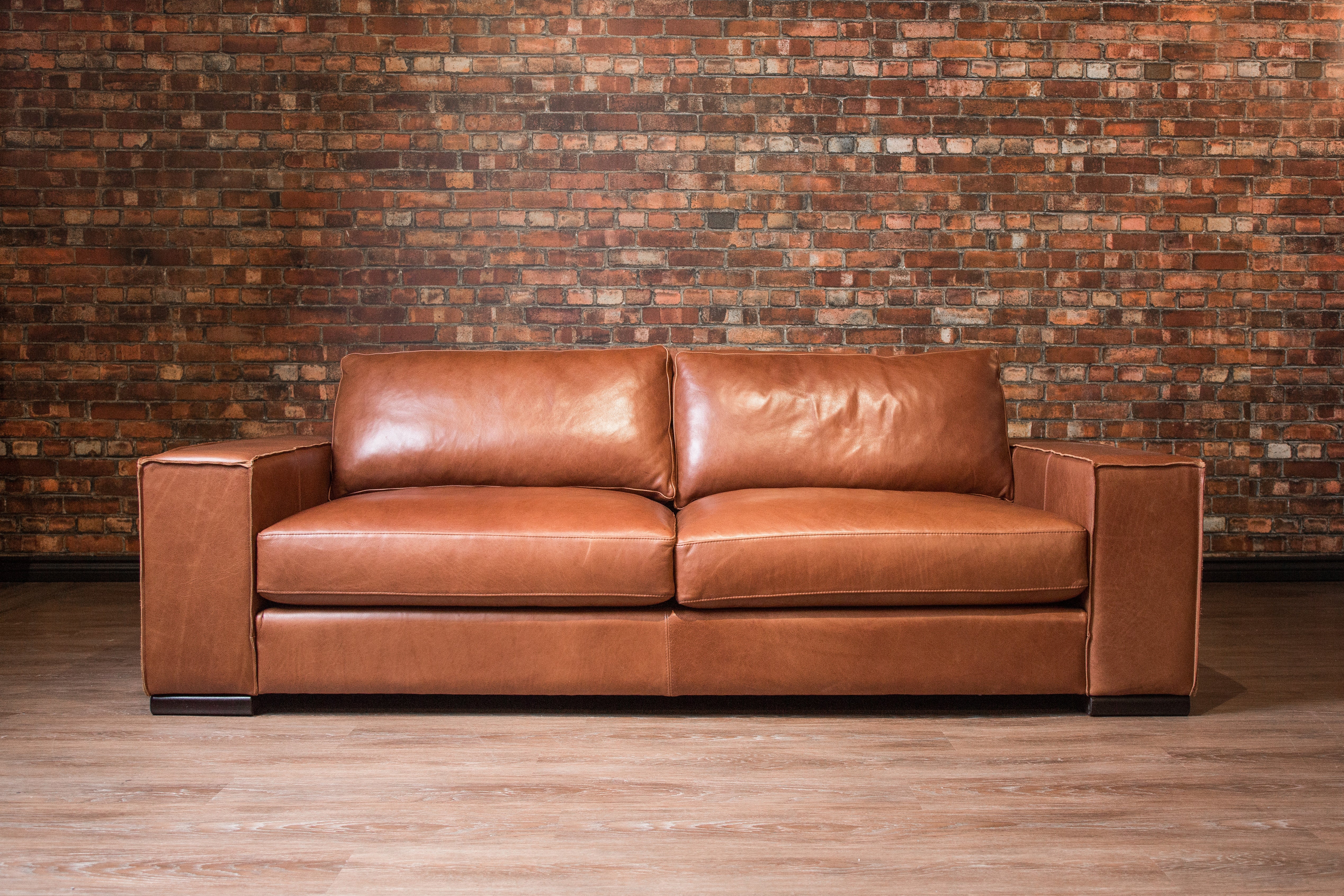 IROQUOIS LEATHER SOFA