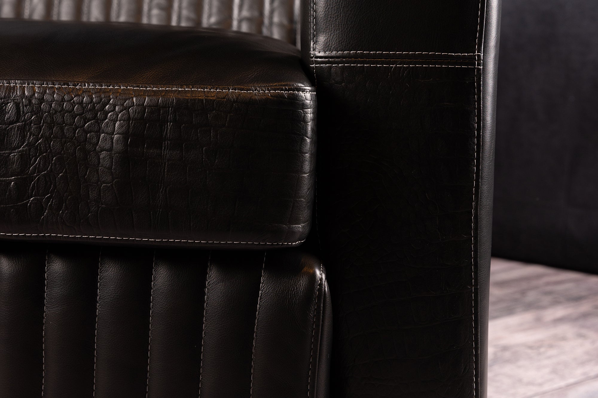 REBEL CHAIR