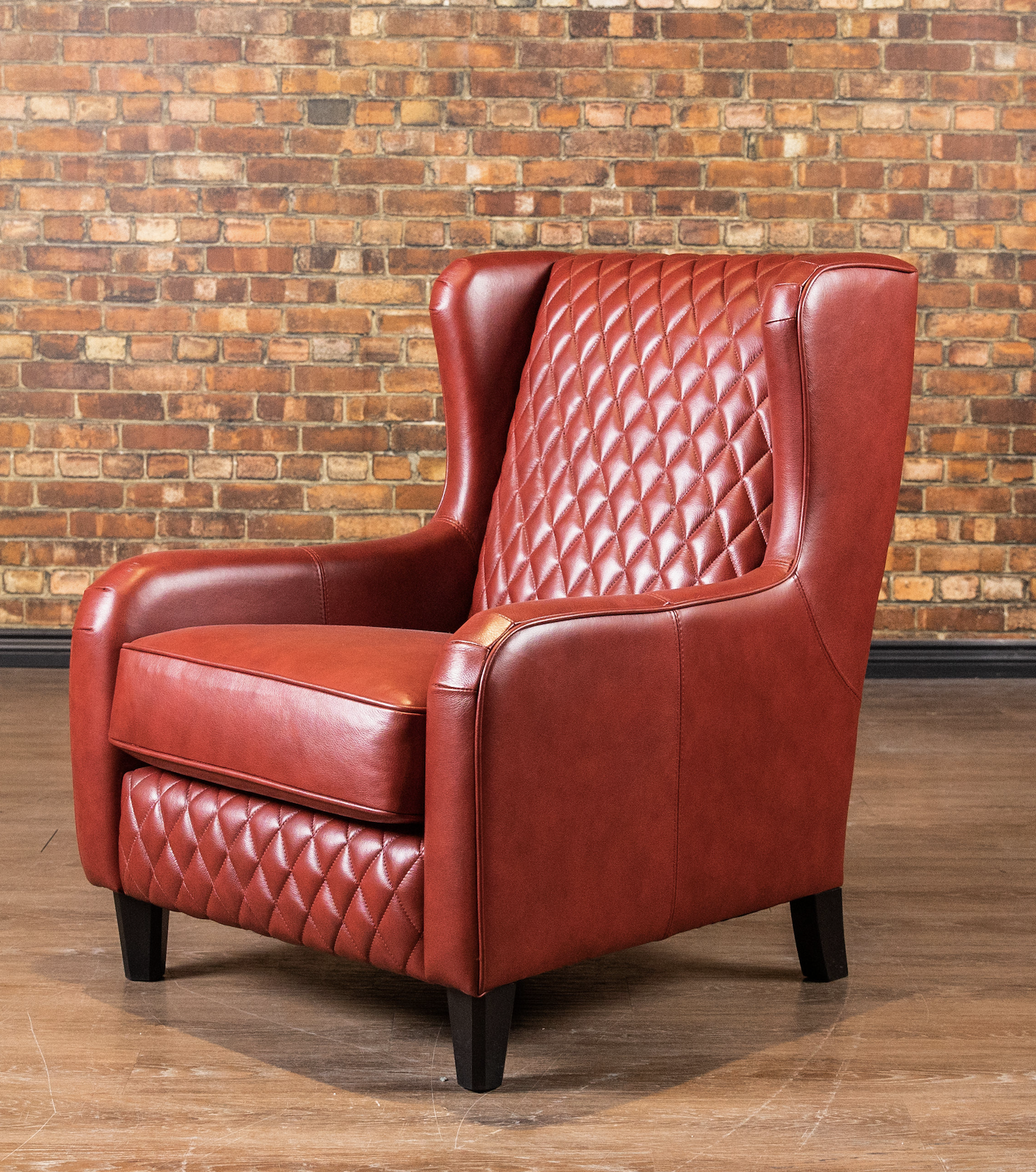 HEMINGWAY LEATHER CHAIR