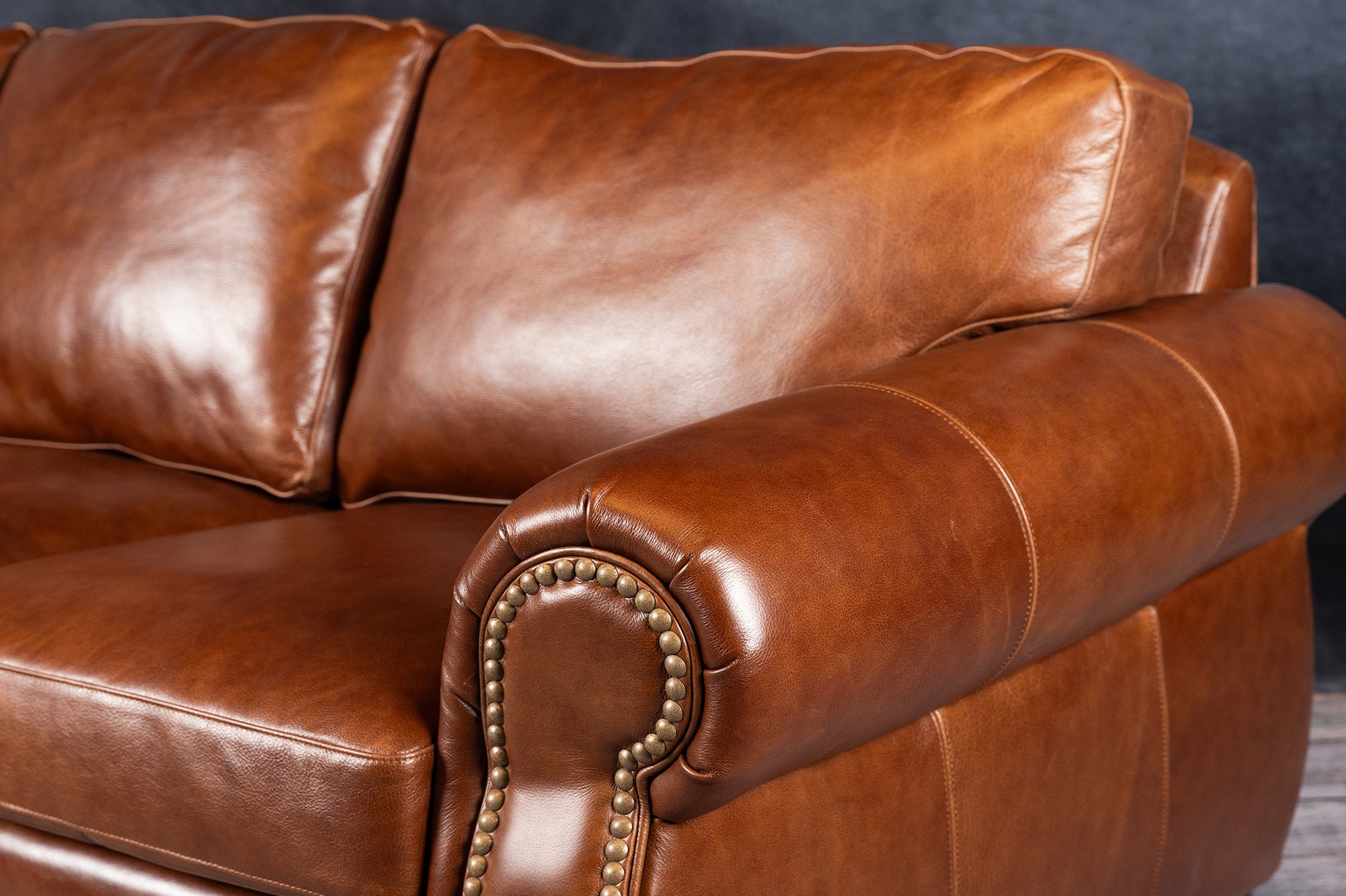 LEATHER SOFA 